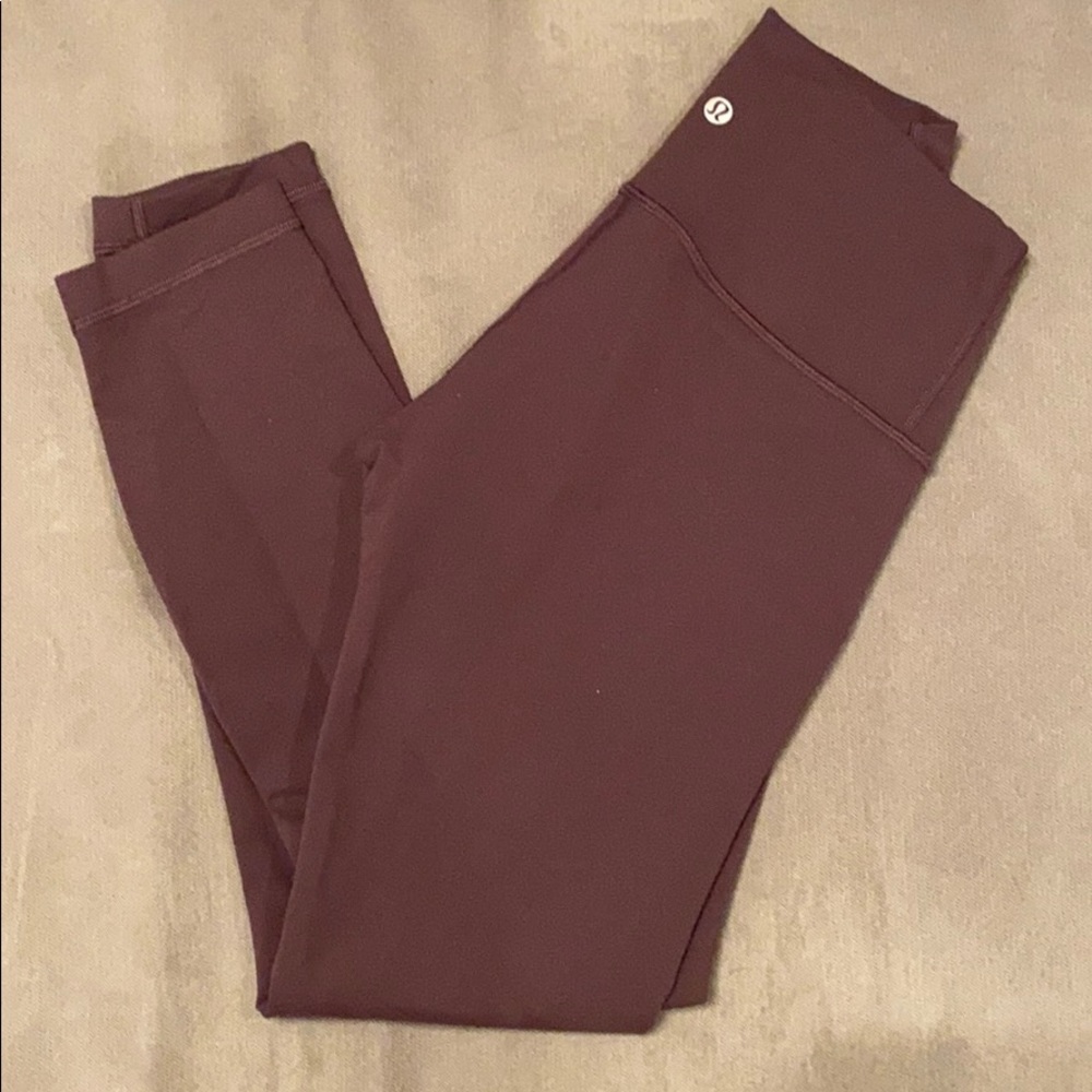 Lululemon wunder under 7/8 legging size 6
